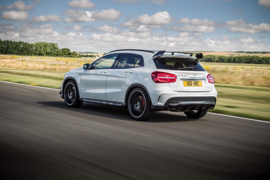  Mercedes-Benz GLA45 AMG 2014 года  (UK) (фото 5 из 23)